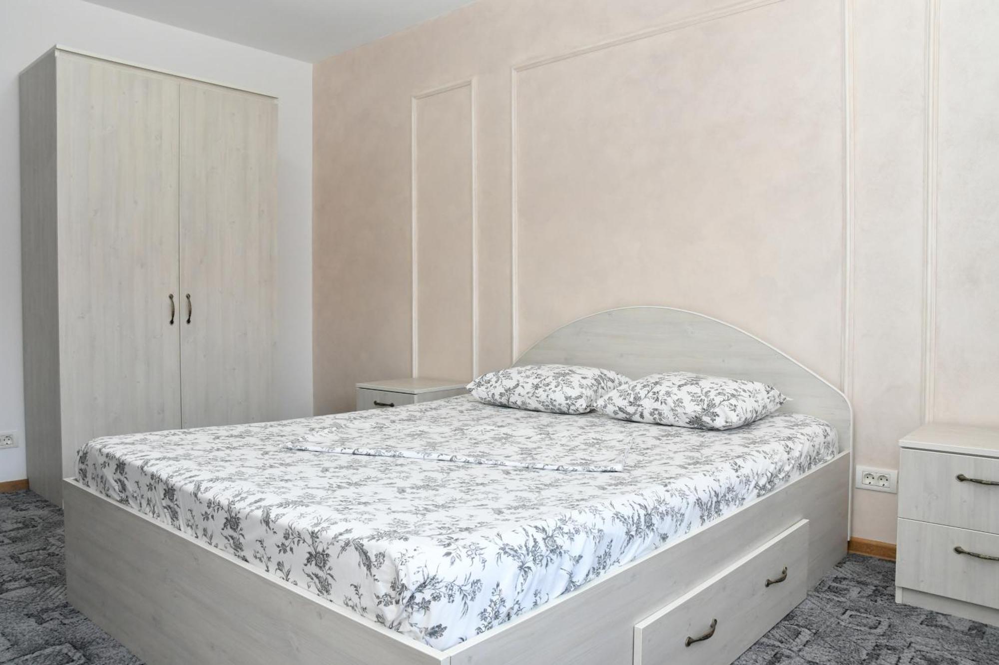 Apartament Luxury - Promenada Mall Craiova Dış mekan fotoğraf
